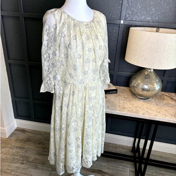 Eva Franco Anthropologie Ivory Silver Metallic Floral Lace Dress NWT Size 4 - Picture 3 of 9
